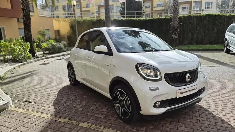Usado Smart ForFour Prime 90 HP (66 kW) 2018 Branco Citadino