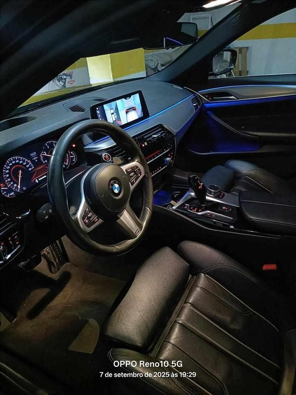 Usado BMW 520 190 HP (139 kW) 2018 Preto Carrinha