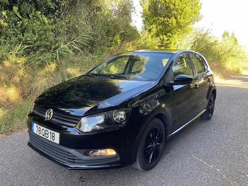 Preto Usado 2015 VW Polo Trendline Citadino | € 7.500 (Super Preço) - Imagem 1/4