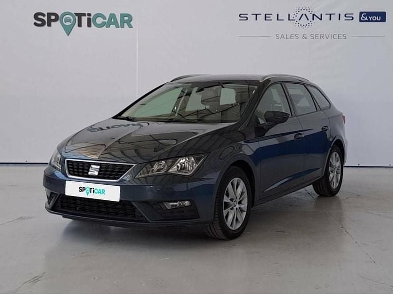 Cinza Usado 2019 Seat Leon Style Sedan | € 16.900 (Preço justo) - Imagem 1/4