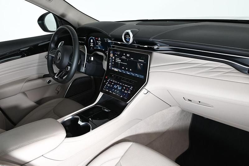 Usado Maserati Grecale GT 300 HP (220 kW) 2025 Preto SUV