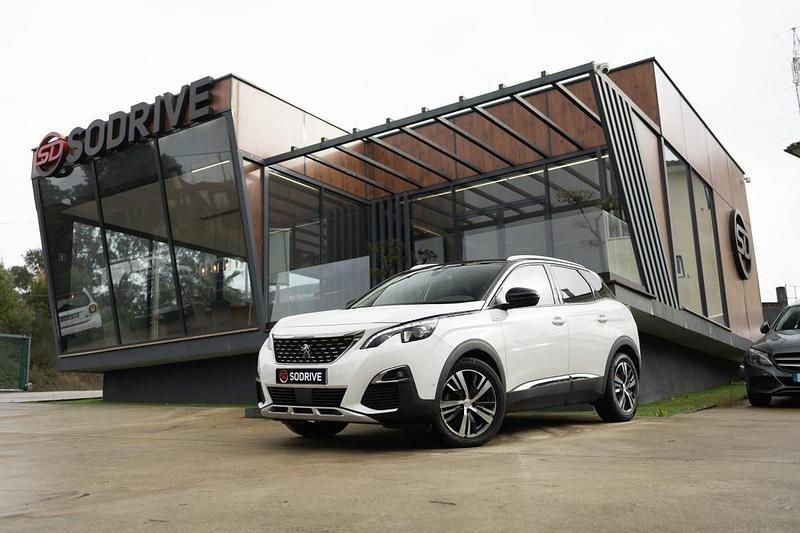 Usado Peugeot 3008 130 HP (95 kW) 2019 Branco SUV