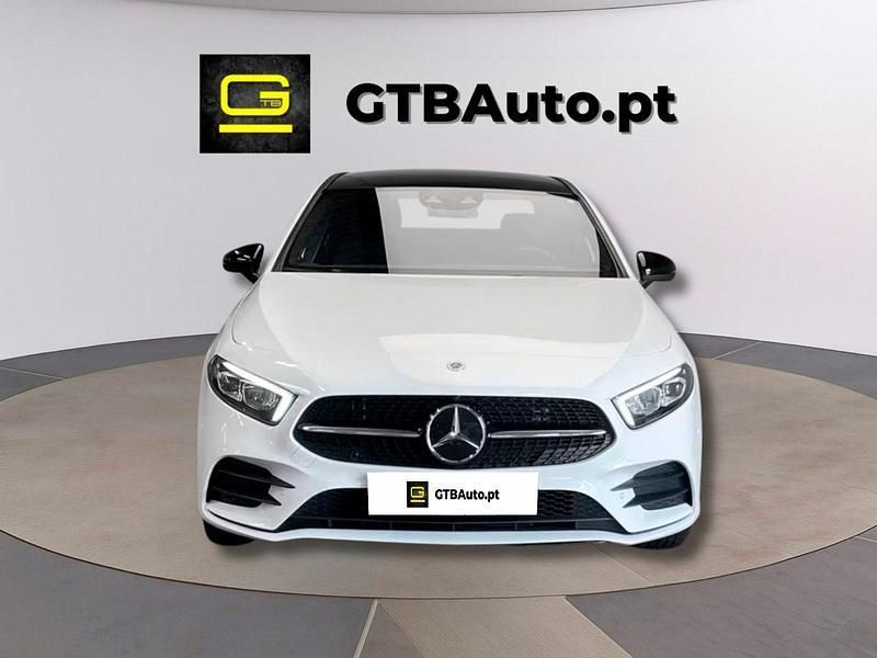 Branco Usado 2020 Mercedes A250 AMG Sedan | € 33.499 - Imagem 1/4