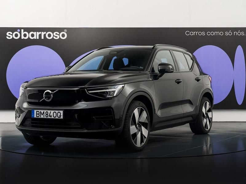 Preto Usado 2024 Volvo EX40 Core SUV | € 42.990 (Bom preço) - Imagem 1/4