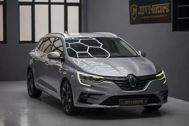 Usado Renault Mégane IV Intens 160 HP (117 kW) 2021 Cinza prata Carrinha