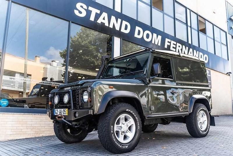 Verde Usado 2005 Land Rover Defender SUV | € 37.500 - Imagem 1/4
