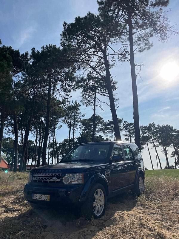 Azul Usado 2010 Land Rover Discovery 4 SUV | € 28.500 - Imagem 1/4