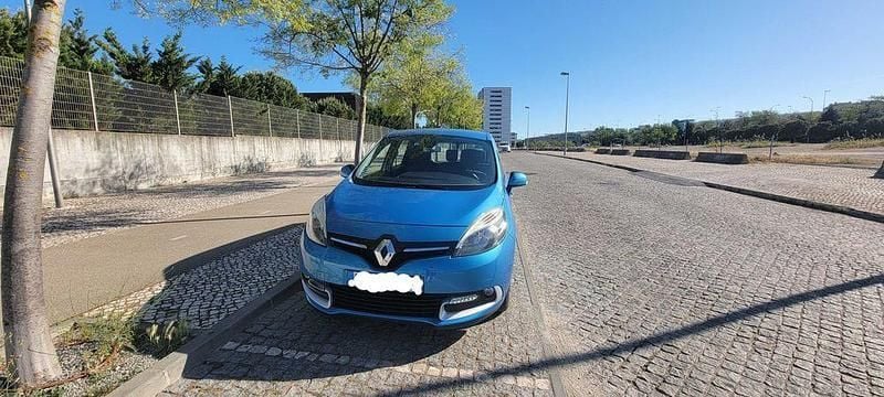 Usado 2014 Renault Grand Scénic III Monovolume | € 5.500 (Bom preço) - Imagem 1/4