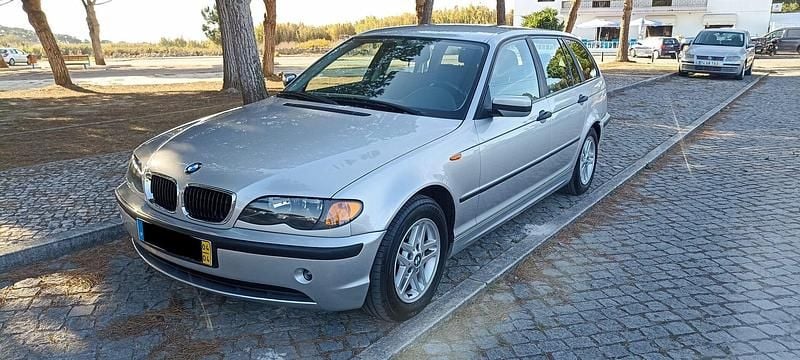 Cinza Usado 2004 BMW 318 Carrinha | € 3.950 - Imagem 1/4