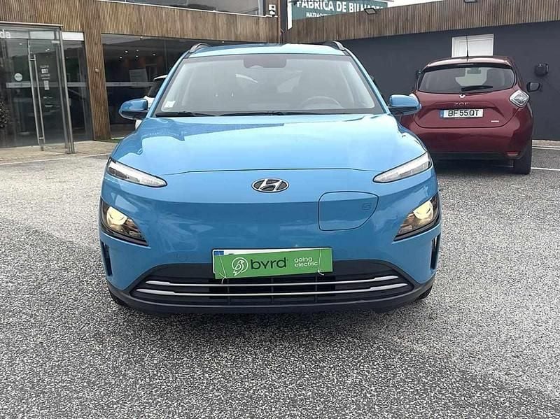 Usado Hyundai Kauai 100 kW (136 HP) 2022 Azul SUV