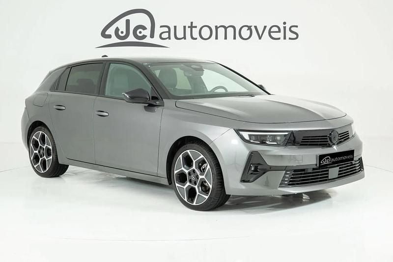 Usado Opel Astra 130 HP (95 kW) 2026 Cinzento