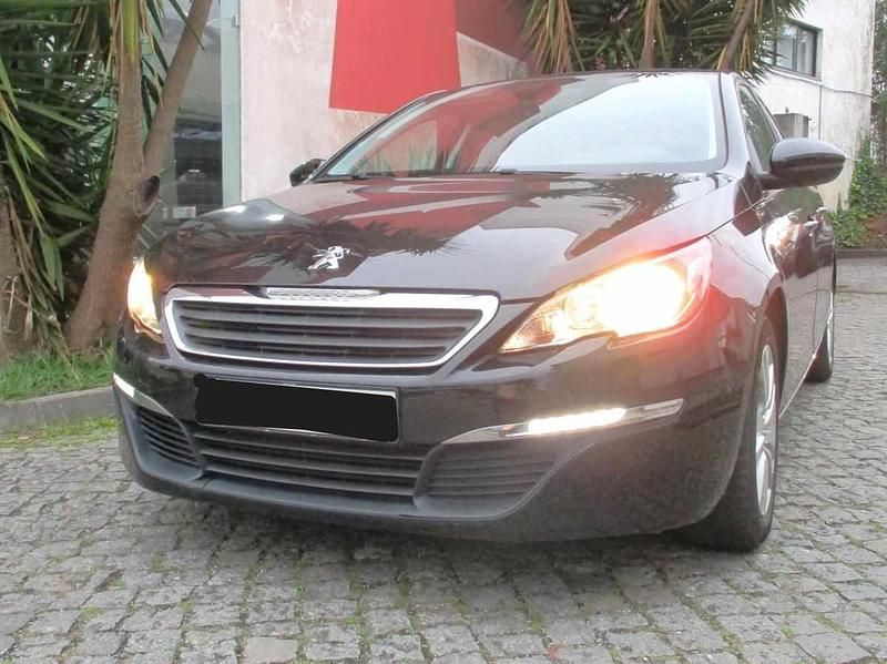 Preto Usado 2016 Peugeot 308 Carrinha | € 8.500 (Preço justo) - Imagem 1/4