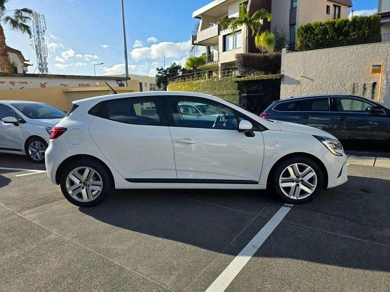 Usado Renault Clio V 100 HP (73 kW) 2022 Branco