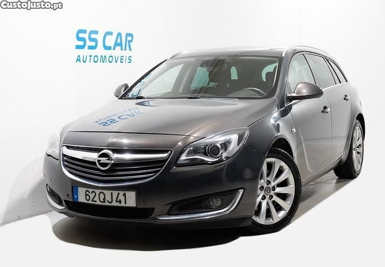 Cinza Usado 2015 Opel Insignia Executive Carrinha | € 8.450 (Preço justo) - Imagem 1/1