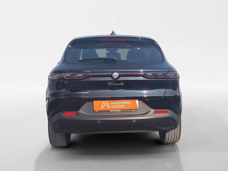 Usado Alfa Romeo Tonale Sprint 130 HP (95 kW) 2023 Preto SUV