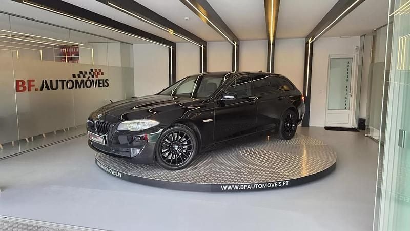 Usado BMW 520 184 HP (135 kW) 2012 Preto Carrinha