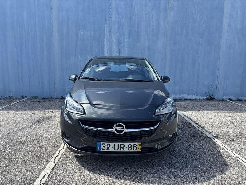 Usado Opel Corsa Dynamic 70 HP (51 kW) 2018 Sedan
