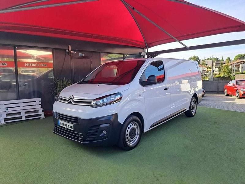 Branco Usado 2021 Citroën Jumpy Monovolume | € 14.950 - Imagem 1/4