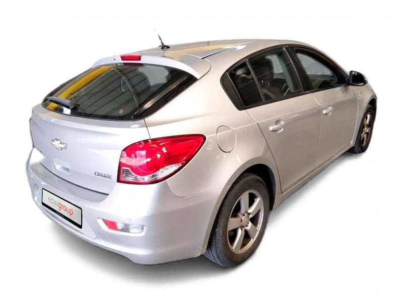 Usado Chevrolet Cruze 124 HP (91 kW) 2012 Cinzento