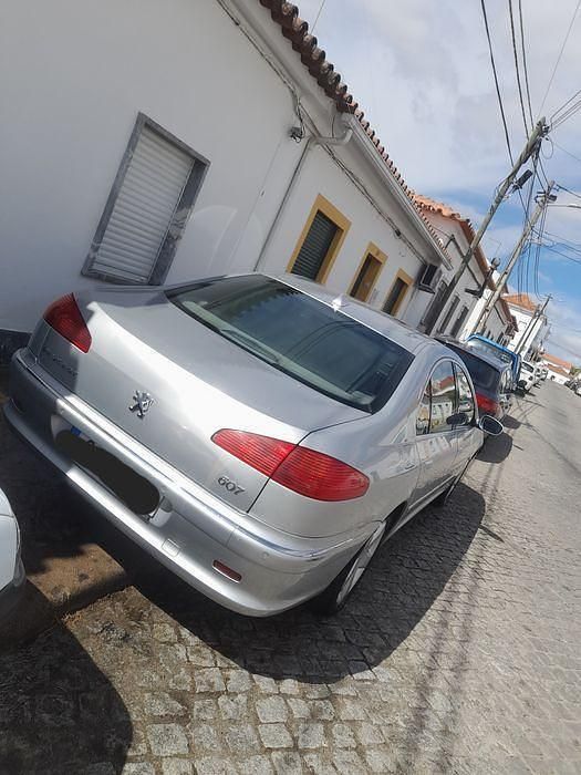 Usado 2005 Peugeot 607 Sedan | € 3.350 - Imagem 1/4