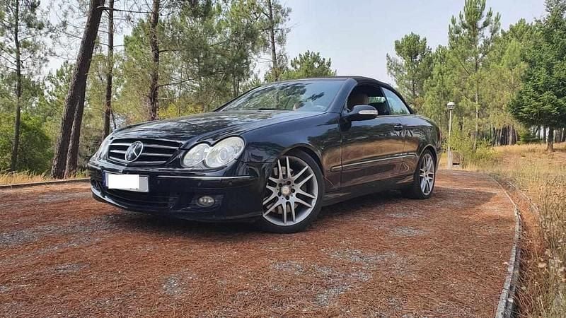 Preto Usado 2006 Mercedes CLK320 | € 18.600 - Imagem 1/4