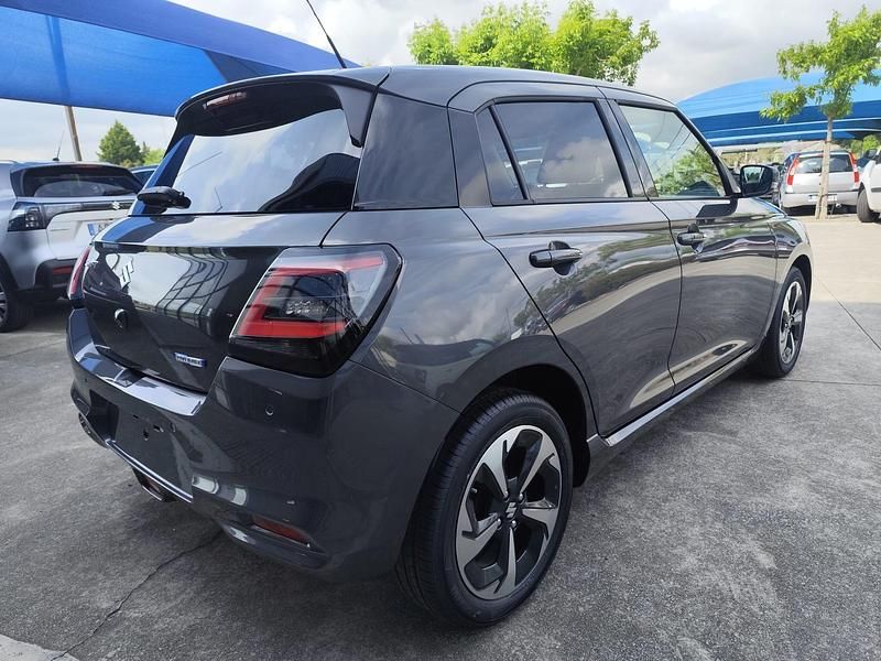 Usado Suzuki Swift 83 HP (61 kW) 2024 Branco Citadino