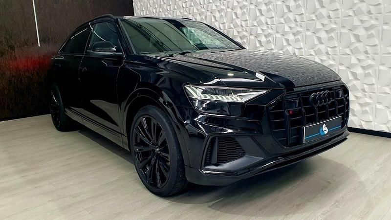 Usado Audi Q8 507 HP (372 kW) 2022 Preto SUV