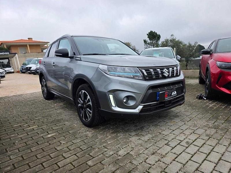 Usado Suzuki Vitara 129 HP (94 kW) 2021 Antracite SUV