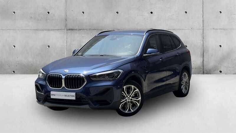 Azul phytonic metalizada Usado 2021 BMW X1 SUV | € 29.946 (Preço elevado) - Imagem 1/4