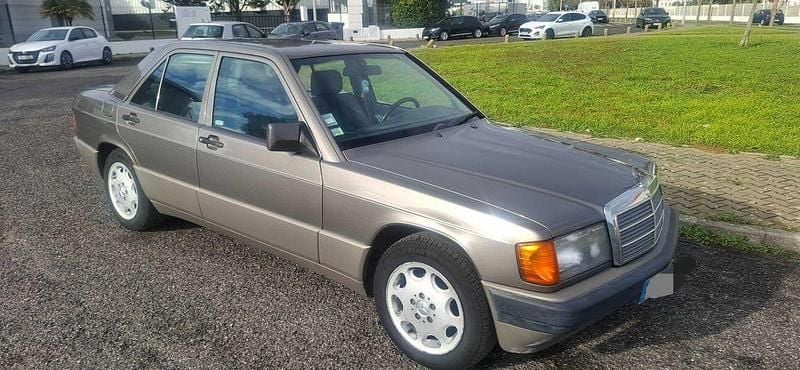 Usado 1991 Mercedes 190 Sedan | € 3.500 - Imagem 1/4