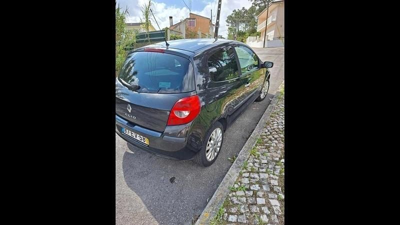 Preto Usado 2007 Renault Clio GrandTour Carrinha | € 3.750 - Imagem 1/4