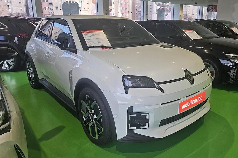 Novo Renault 5 E-Tech Techno 110 kW (150 HP) 2025