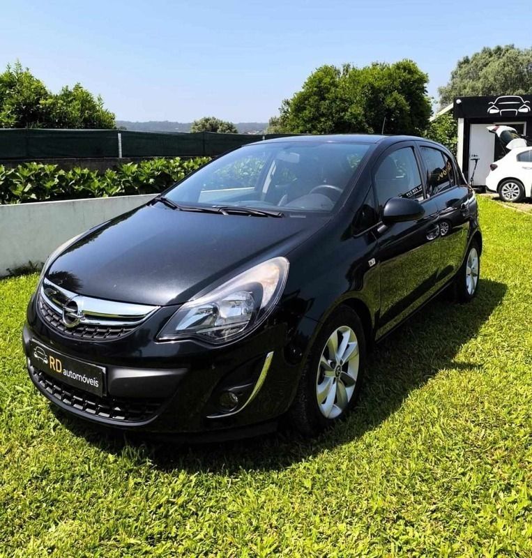 Preto Usado 2014 Opel Corsa | € 8.500 (Caro) - Imagem 1/4