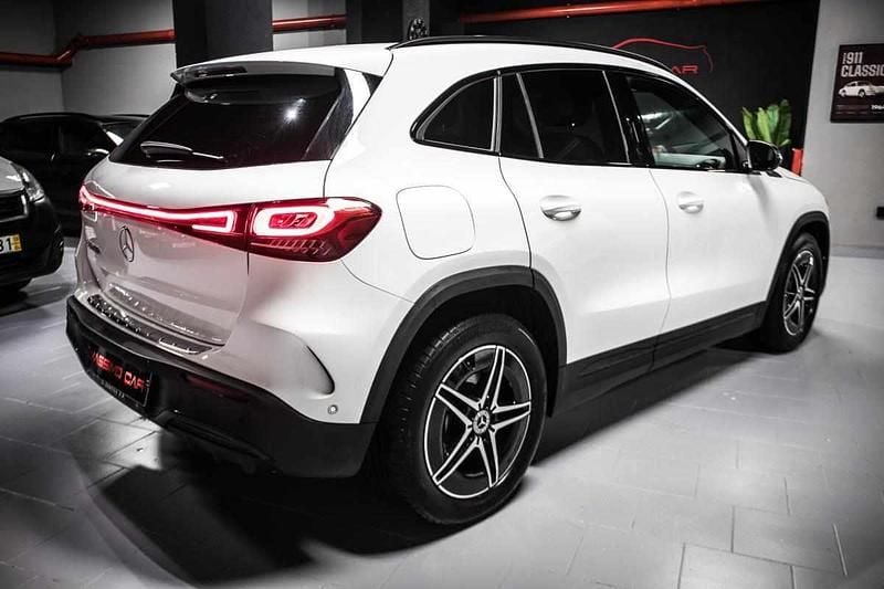 Usado Mercedes EQA250 139 kW (190 HP) 2022 Branco SUV