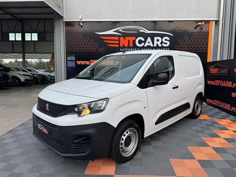 Branco Usado 2019 Peugeot Partner Monovolume | € 10.250 (Super Preço) - Imagem 1/4