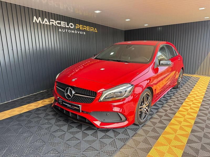 Vermelho Usado 2017 Mercedes A180 AMG line | € 18.800 (Preço justo) - Imagem 1/4