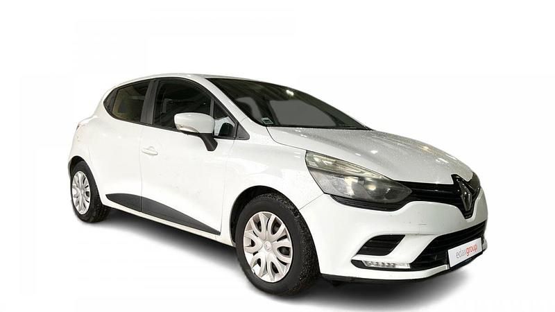 Branco Usado 2016 Renault Clio IV Zen | € 8.990 (Preço justo) - Imagem 1/4