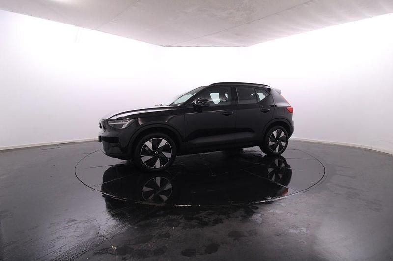 Usado Volvo XC40 185 kW (252 HP) 2024 Preto SUV