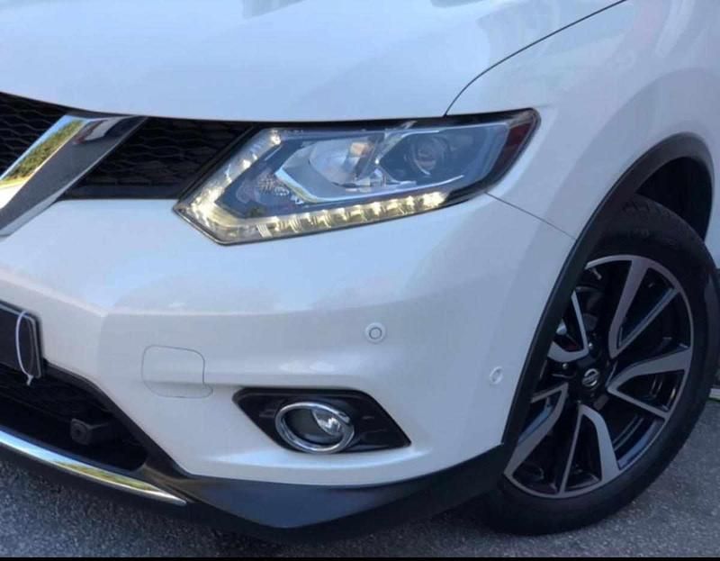 Branco Usado 2014 Nissan X-Trail SUV | € 18.500 (Preço justo) - Imagem 1/4