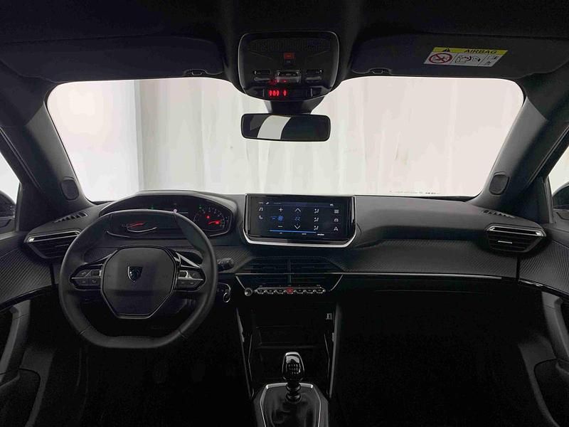 Usado Peugeot 2008 Style 102 HP (75 kW) 2025 Preto SUV