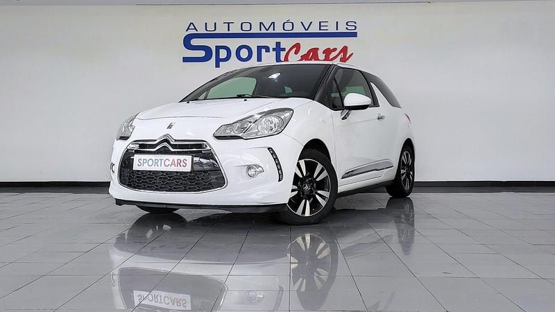 Branco Usado 2013 DS Automobiles DS3 So Chic Citadino | € 8.950 - Imagem 1/4