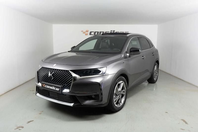 Cinzento Usado 2021 DS Automobiles DS7 Crossback SUV | € 27.980 (Preço justo) - Imagem 1/4