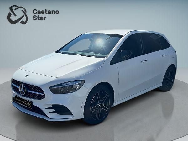 Branco Usado 2025 Mercedes B250 Monovolume | € 46.500 - Imagem 1/4