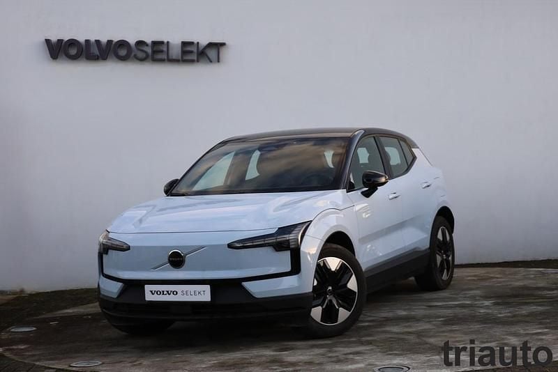 Usado Volvo EX30 Plus 200 kW (272 HP) 2024 Cinzento SUV
