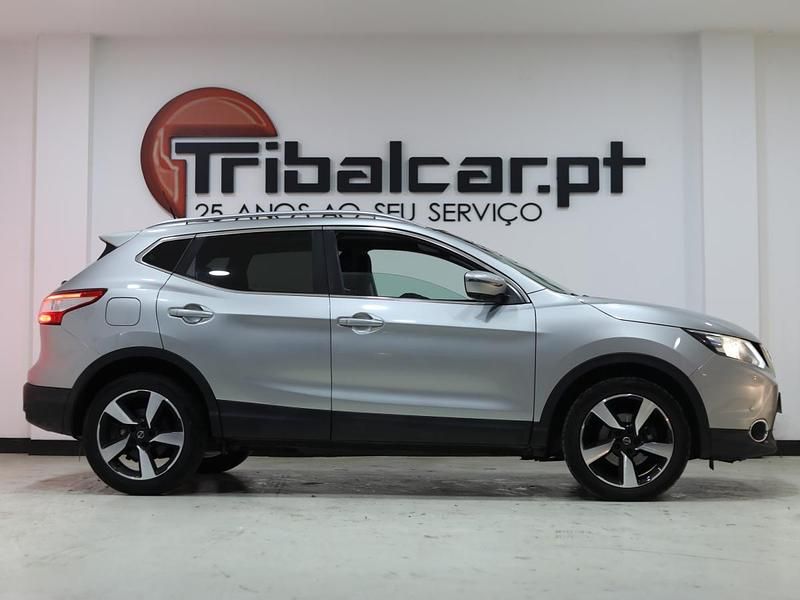 Usado Nissan Qashqai 360º 110 HP (80 kW) 2017 Cinza SUV