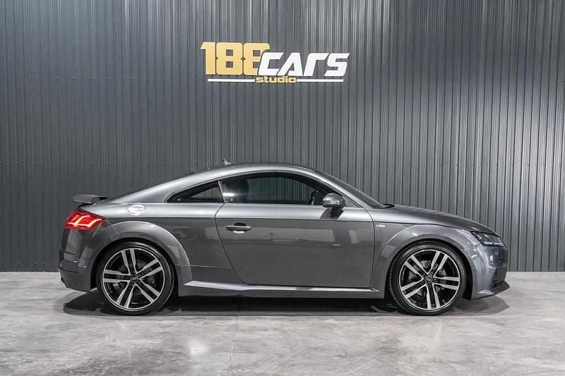 Usado Audi TT 230 HP (169 kW) 2014 Cinzento Coupé