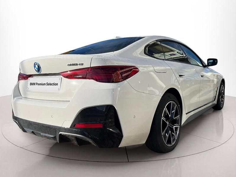 Usado BMW i4 Comfort Edition 250 kW (340 HP) 2025 Sedan