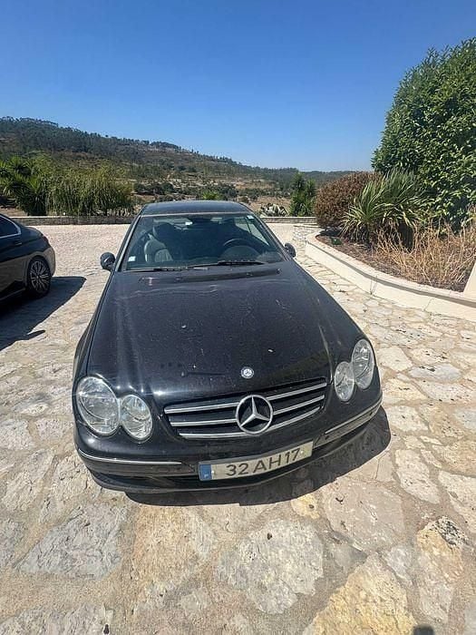 Usado 2005 Mercedes CLK220 | € 9.500 - Imagem 1/4