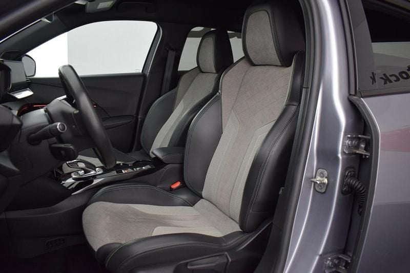 Usado Peugeot e-2008 GT 100 kW (136 HP) 2021 Cinza SUV