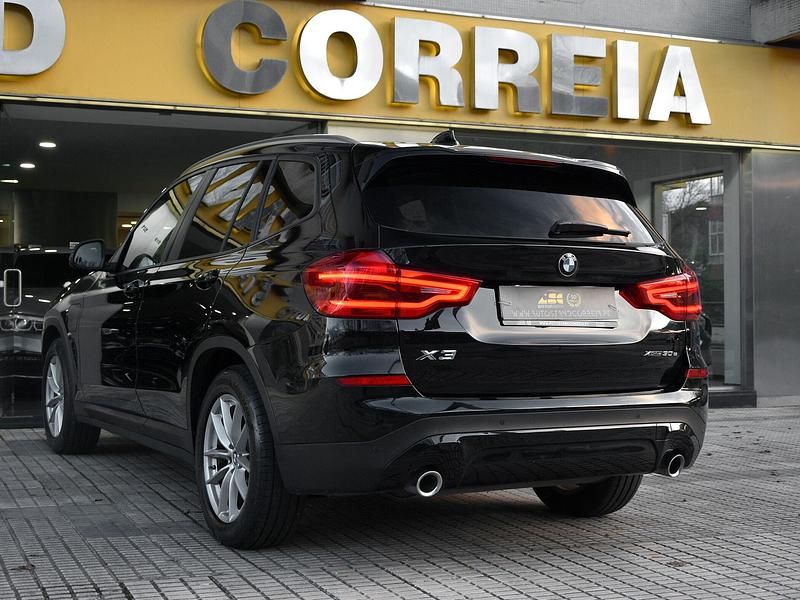 Usado BMW X3 292 HP (214 kW) 2021 Preto SUV